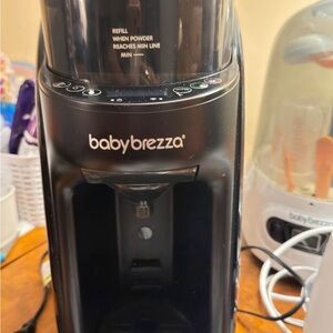 Baby Brezza Black Formula Dispenser